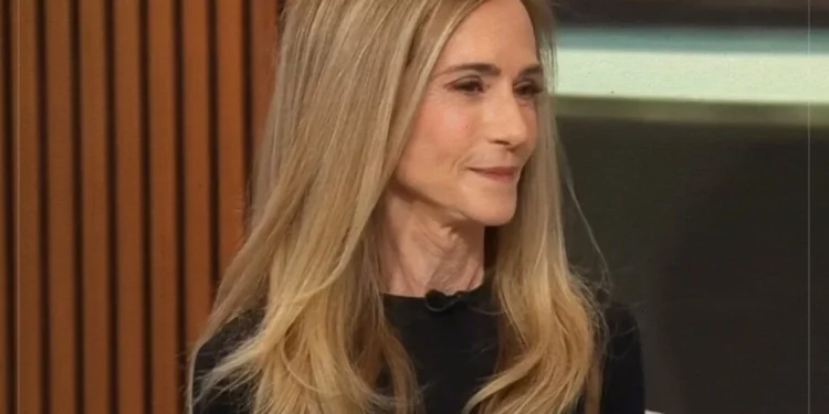 Holly Hunter