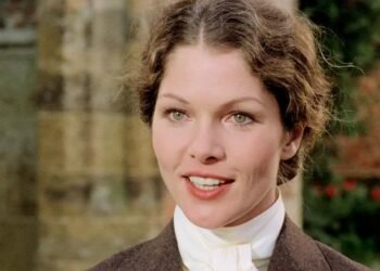 Lois Chiles
