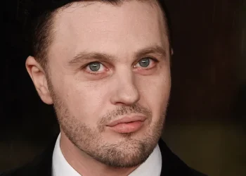 Michael Pitt